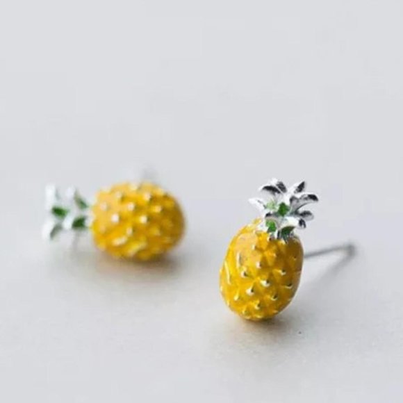 Pineapple .925 Sterling Silver Chic Earrings Studs - Picture 1 of 7